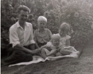 Ivan Petcher 1962 with Andrew, Richard and Lindsay